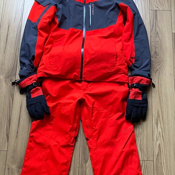 Men’s Spyder GTX Jacket, ski pants & Gloves - Picture 1 of 10